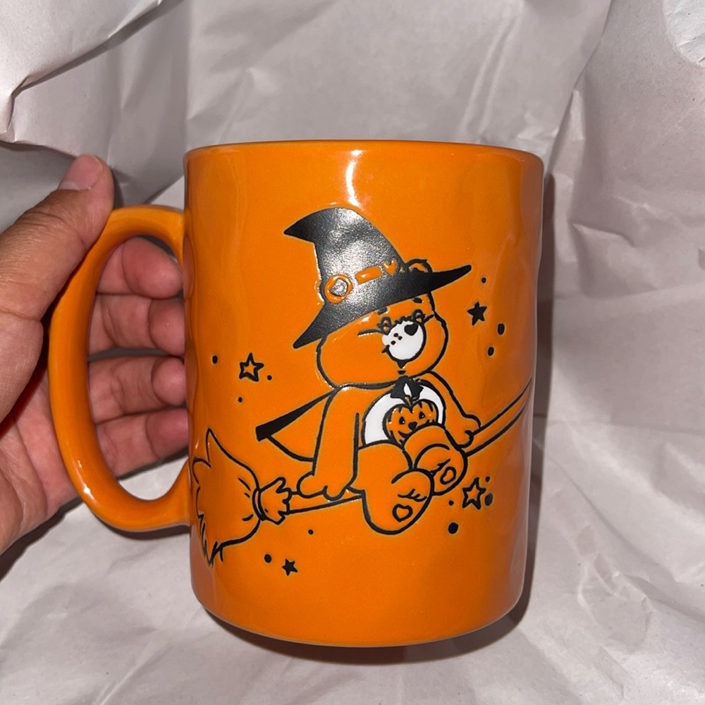 ~New~ Care Bears Halloween Mug🎃
